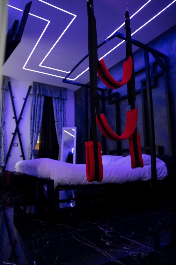 Suite Luxury Bdsm Ρώμη Εξωτερικό φωτογραφία