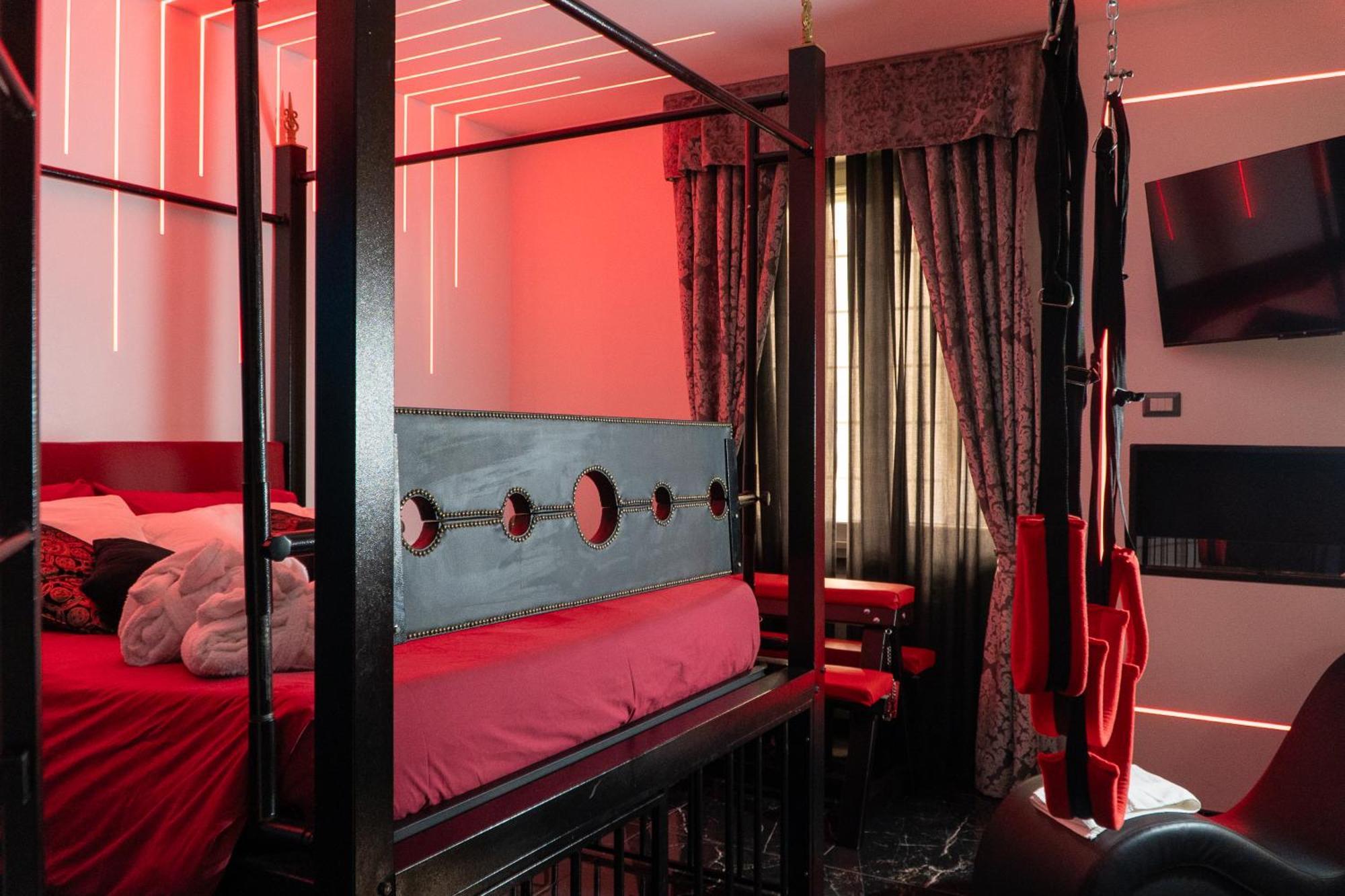 Suite Luxury Bdsm Ρώμη Εξωτερικό φωτογραφία