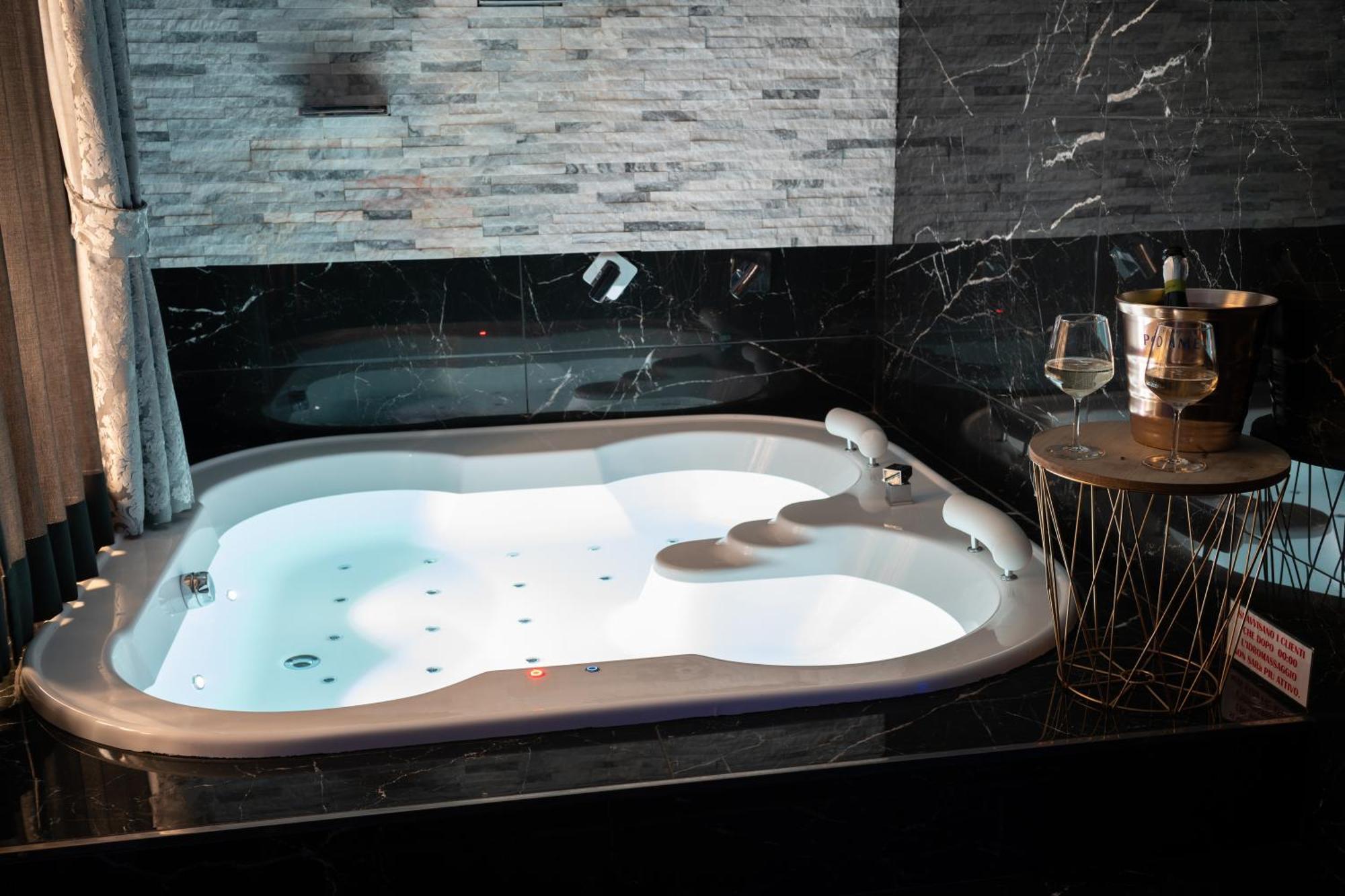 Suite Luxury Bdsm Ρώμη Εξωτερικό φωτογραφία