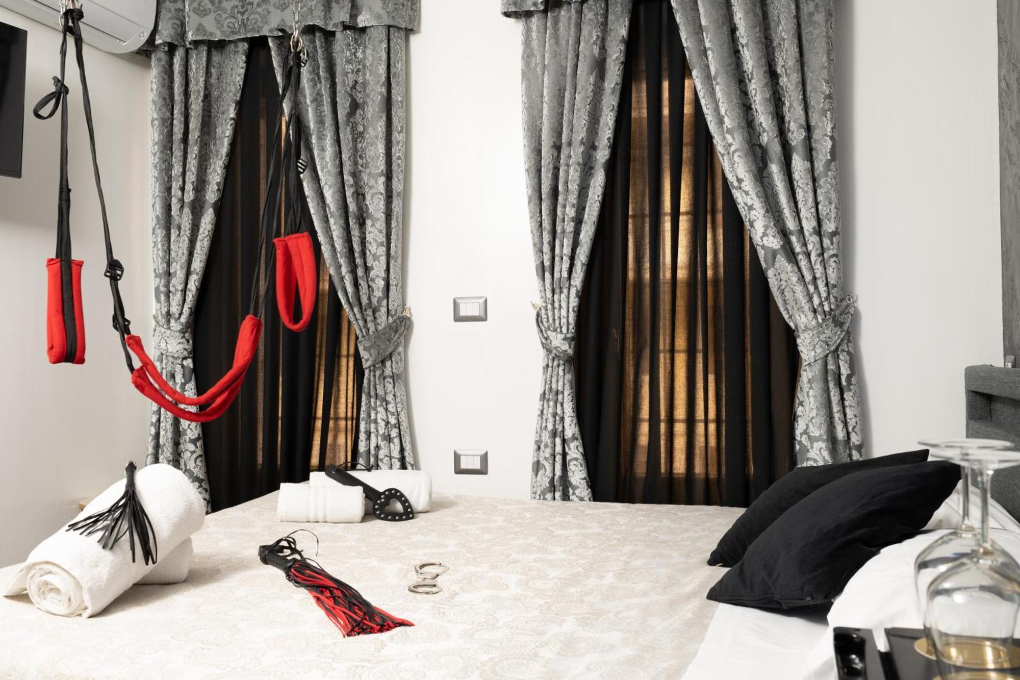 Suite Luxury Bdsm Ρώμη Εξωτερικό φωτογραφία